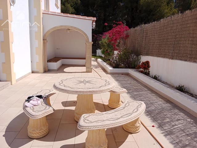 4 soverom Villa til salgs i Javea / Xàbia med svømmebasseng garasje - € 995 000 (Ref: 9659597)