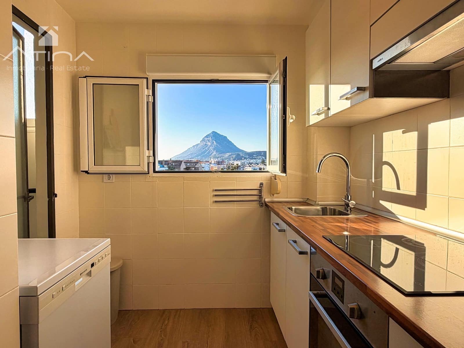 2 soverom Leilighet til salgs i Arenal med svømmebasseng - € 398 000 (Ref: 9702119)