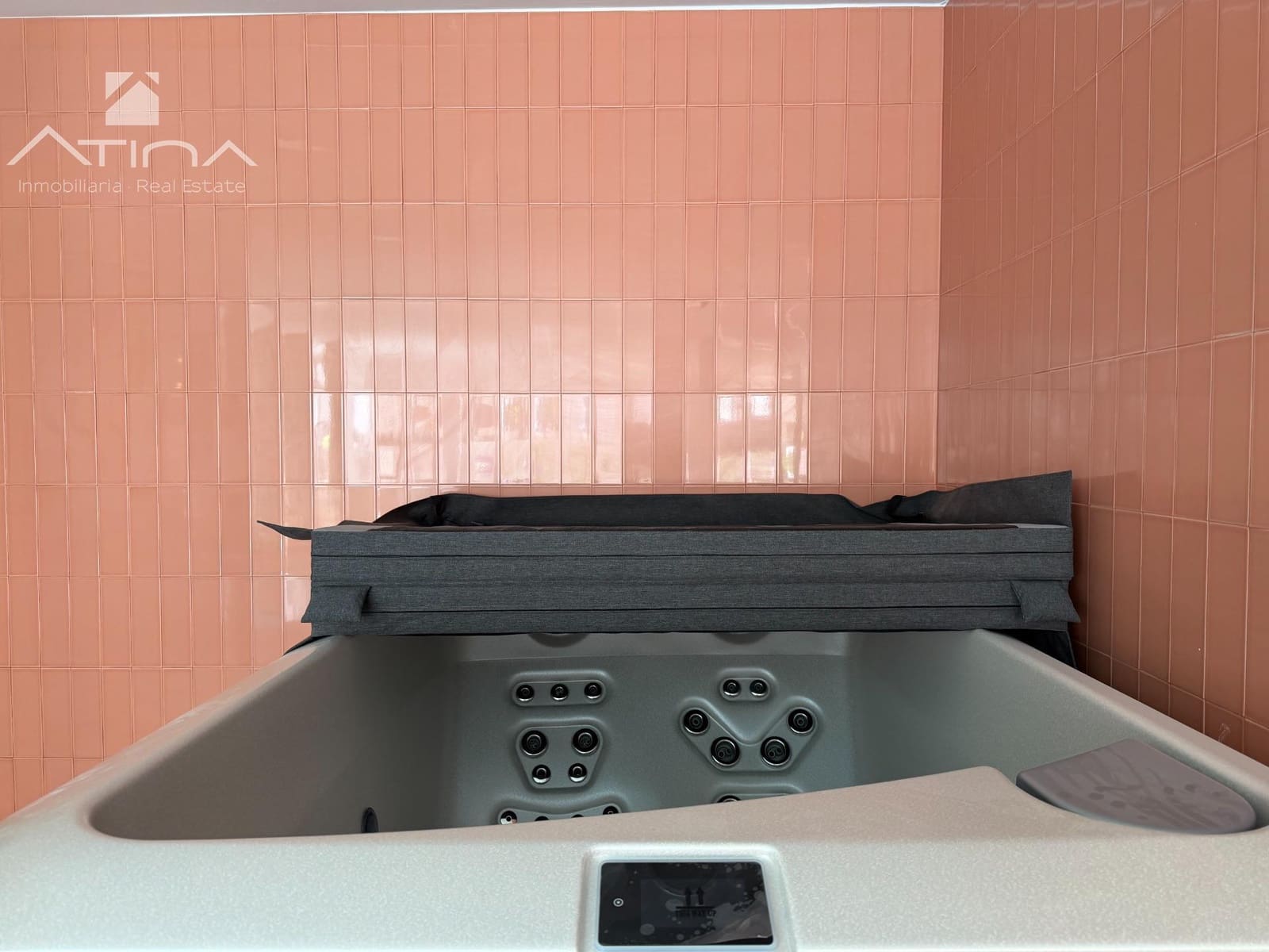 2 Zimmer Apartment zu verkaufen in Javea / Xabia mit Pool Garage - 415.000 € (Ref: 9799464)