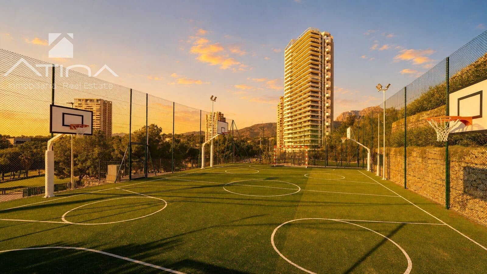 2 bedroom Apartment for sale in Benidorm with pool - € 507,000 (Ref: 9862044)