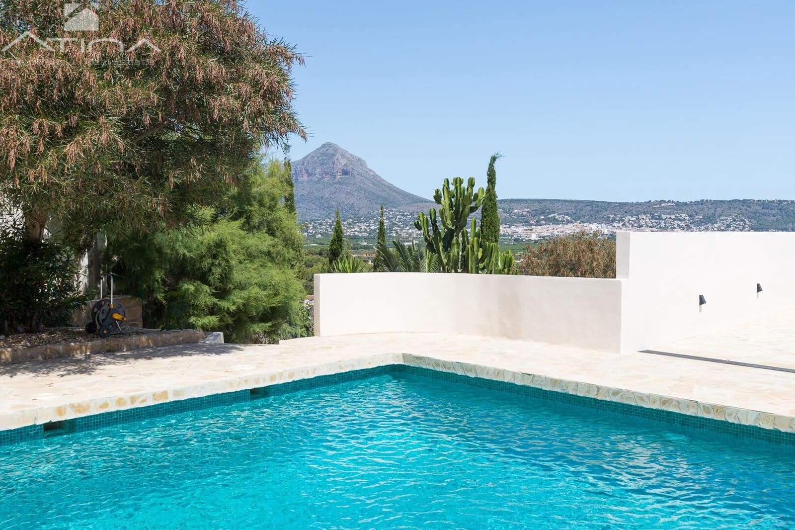 7 sovrum Villa till salu i Javea / Xabia med pool garage - 2 900 000 € (Ref: 9920617)