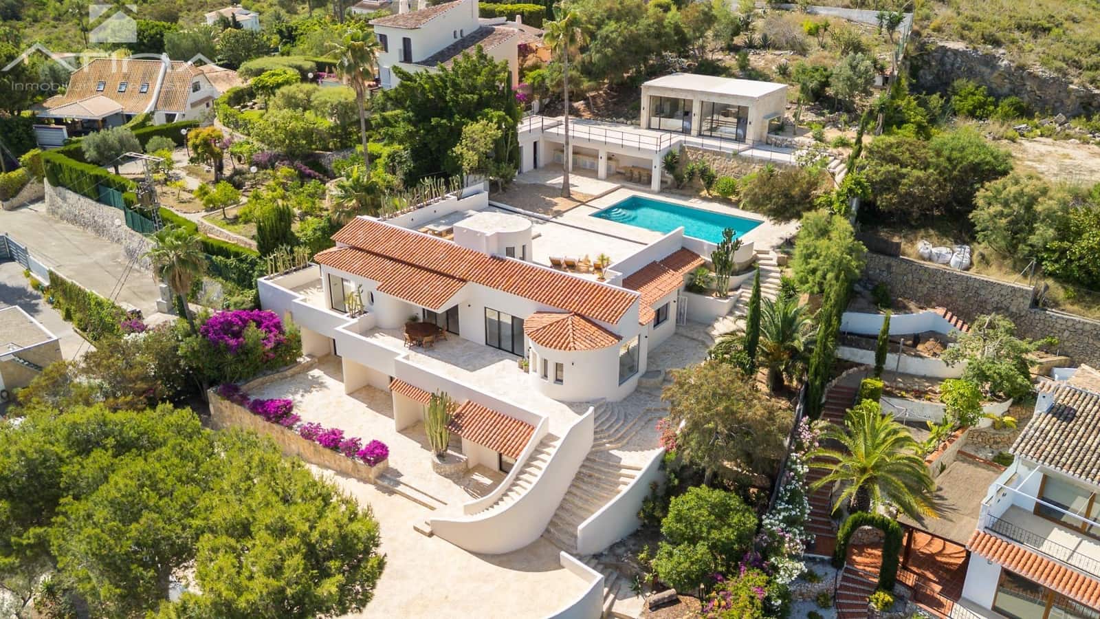 7 sovrum Villa till salu i Javea / Xabia med pool garage - 2 900 000 € (Ref: 9920617)