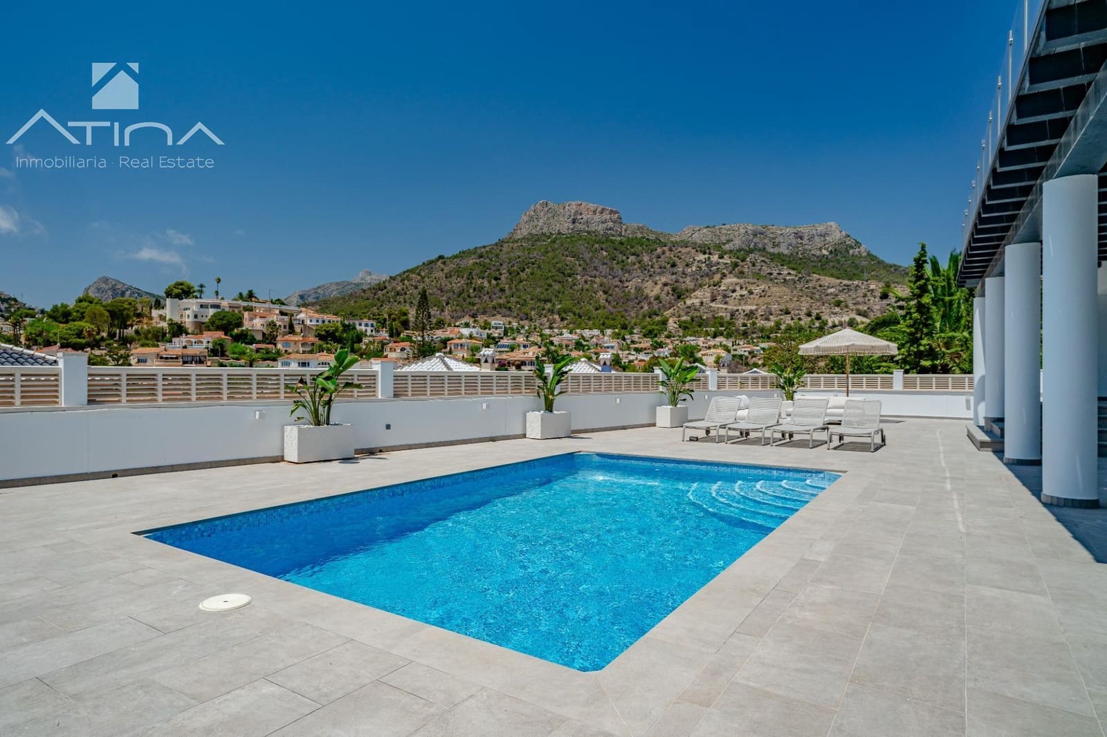 4 camera da letto Villa in vendita in Calpe / Calp con piscina - 1.099.000 € (Rif: 9929560)