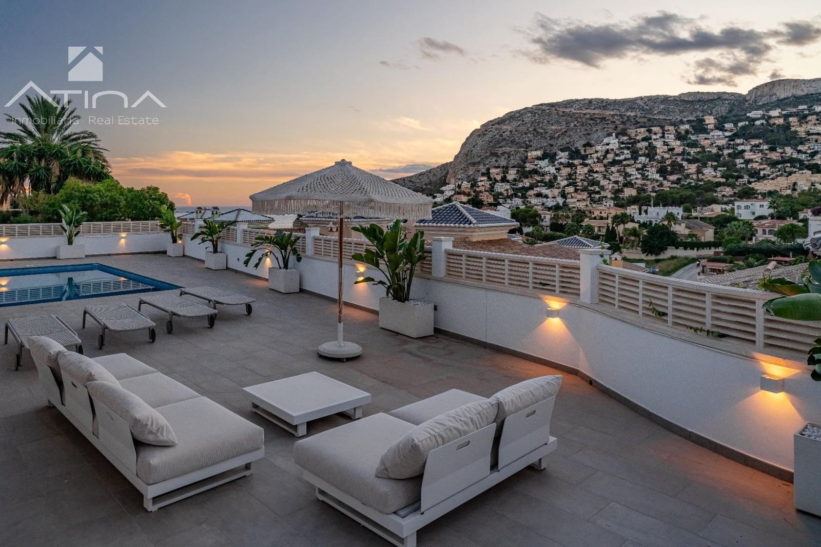 4 camera da letto Villa in vendita in Calpe / Calp con piscina - 1.099.000 € (Rif: 9929560)