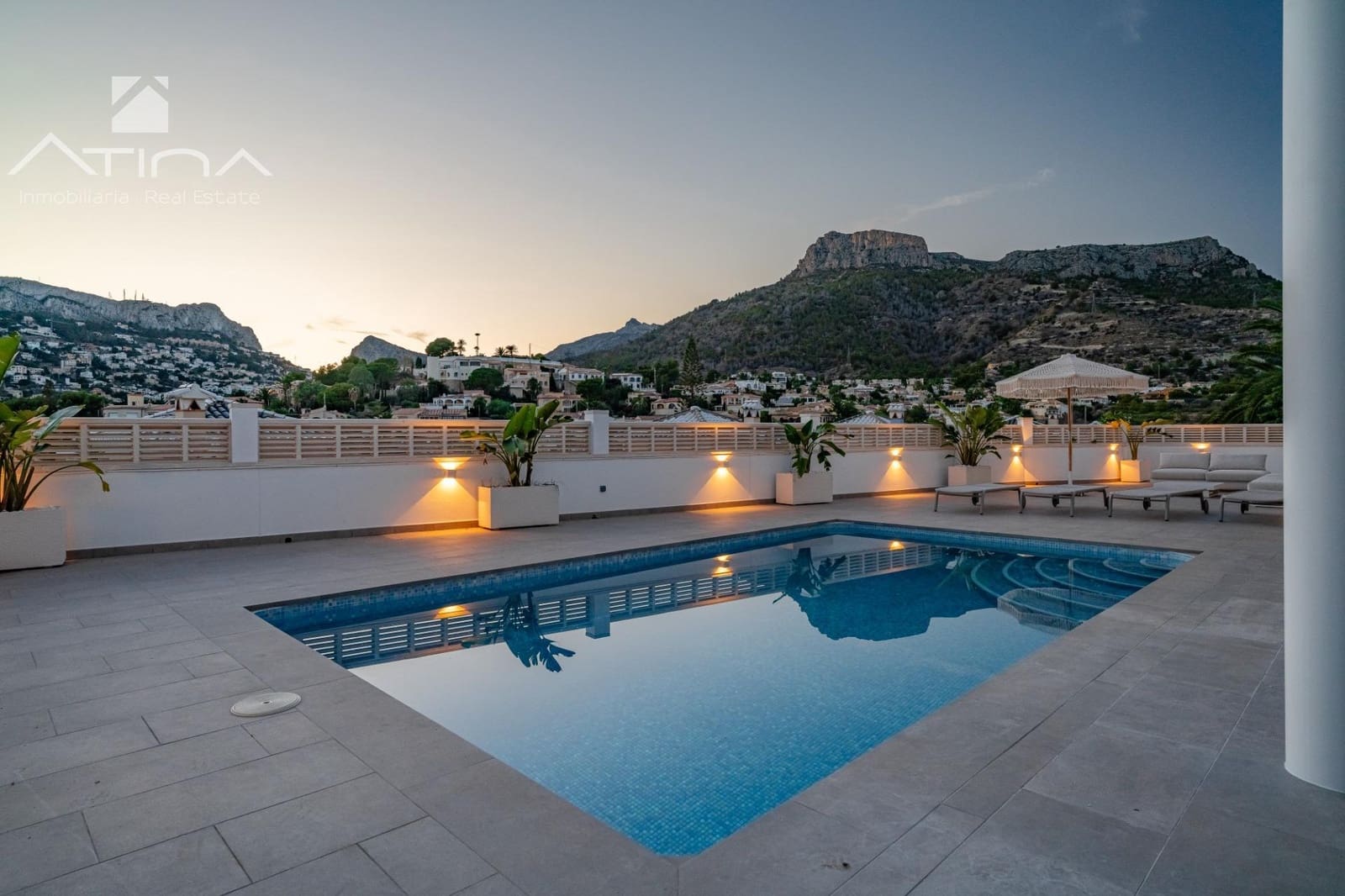 4 camera da letto Villa in vendita in Calpe / Calp con piscina - 1.099.000 € (Rif: 9929560)