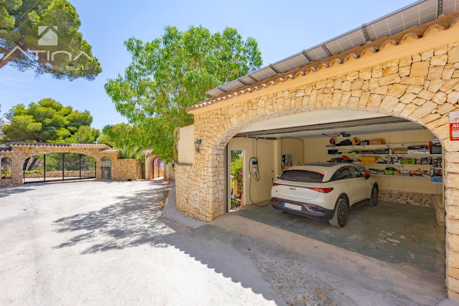 4 sypialnia Willa na sprzedaż w Javea / Xabia z basenem garażem - 4 200 000 € (Ref: 9952800)