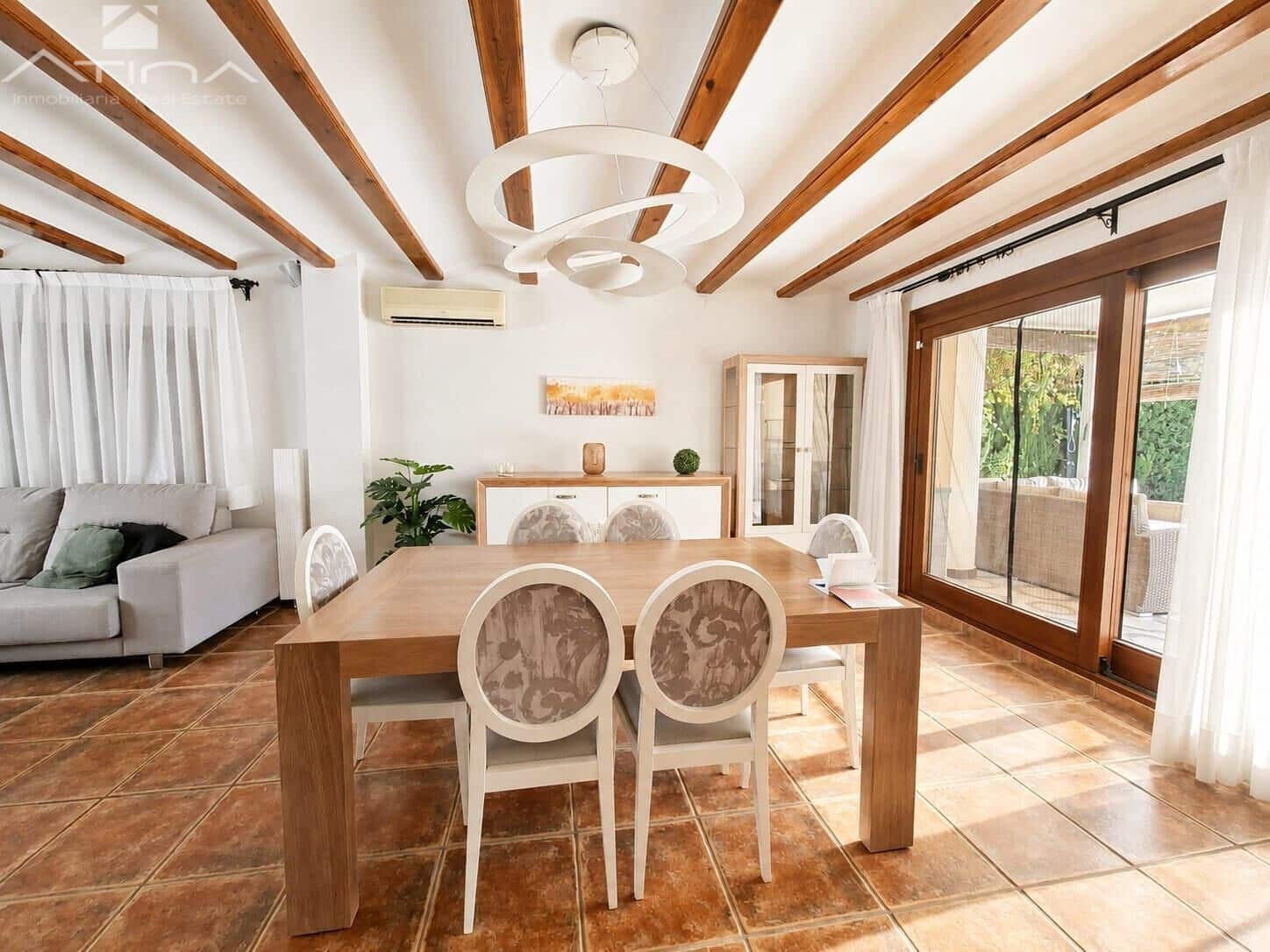 4 Zimmer Villa zu verkaufen in Rafelcofer mit Pool Garage - 590.000 € (Ref: 9958129)