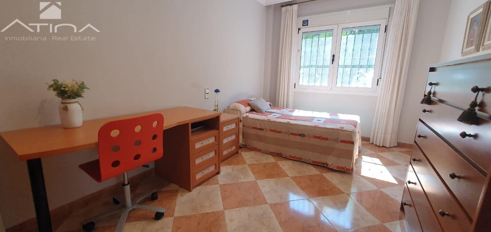4 sypialnia Willa na sprzedaż w Gandia z garażem - 509 000 € (Ref: 9963317)