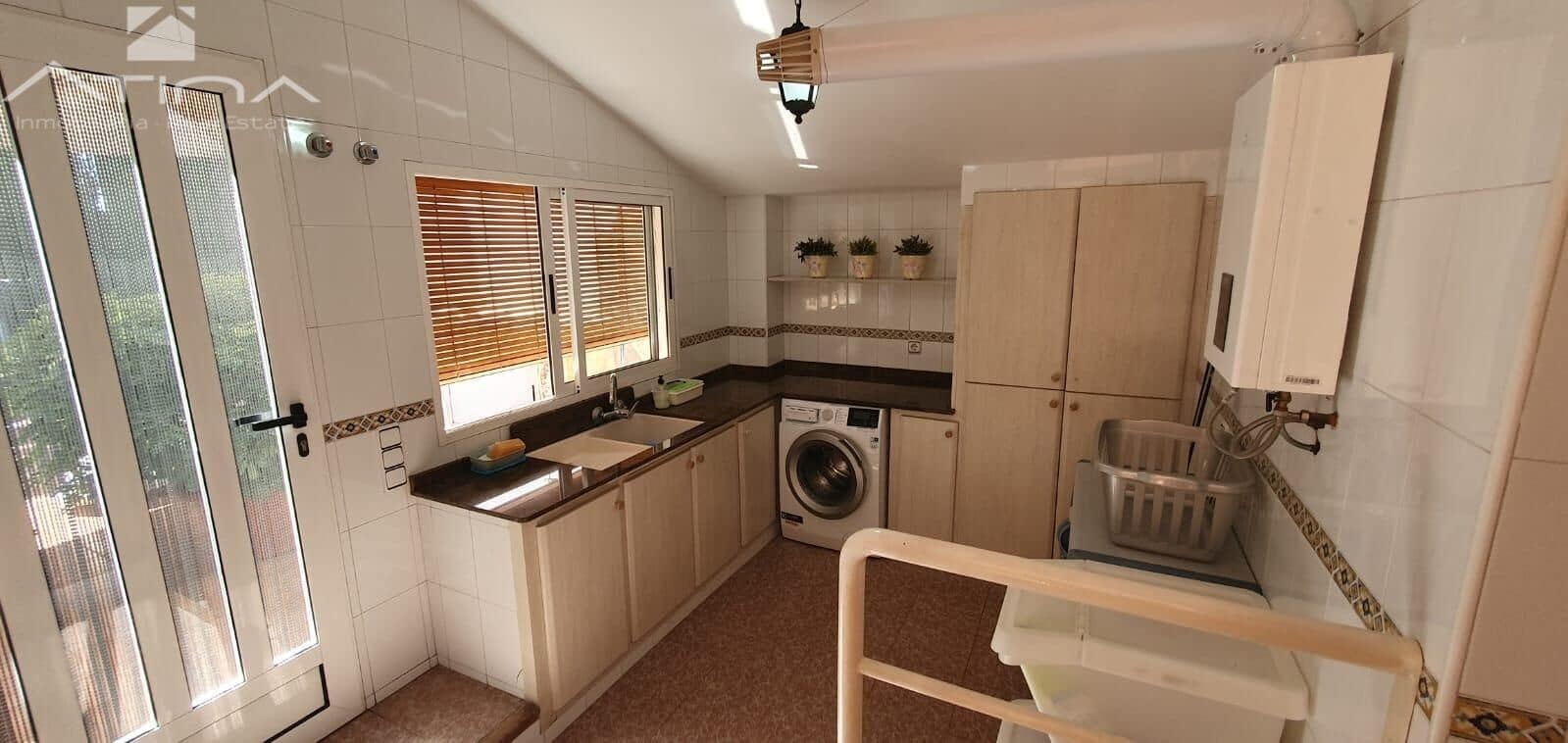 4 sypialnia Willa na sprzedaż w Gandia z garażem - 509 000 € (Ref: 9963317)