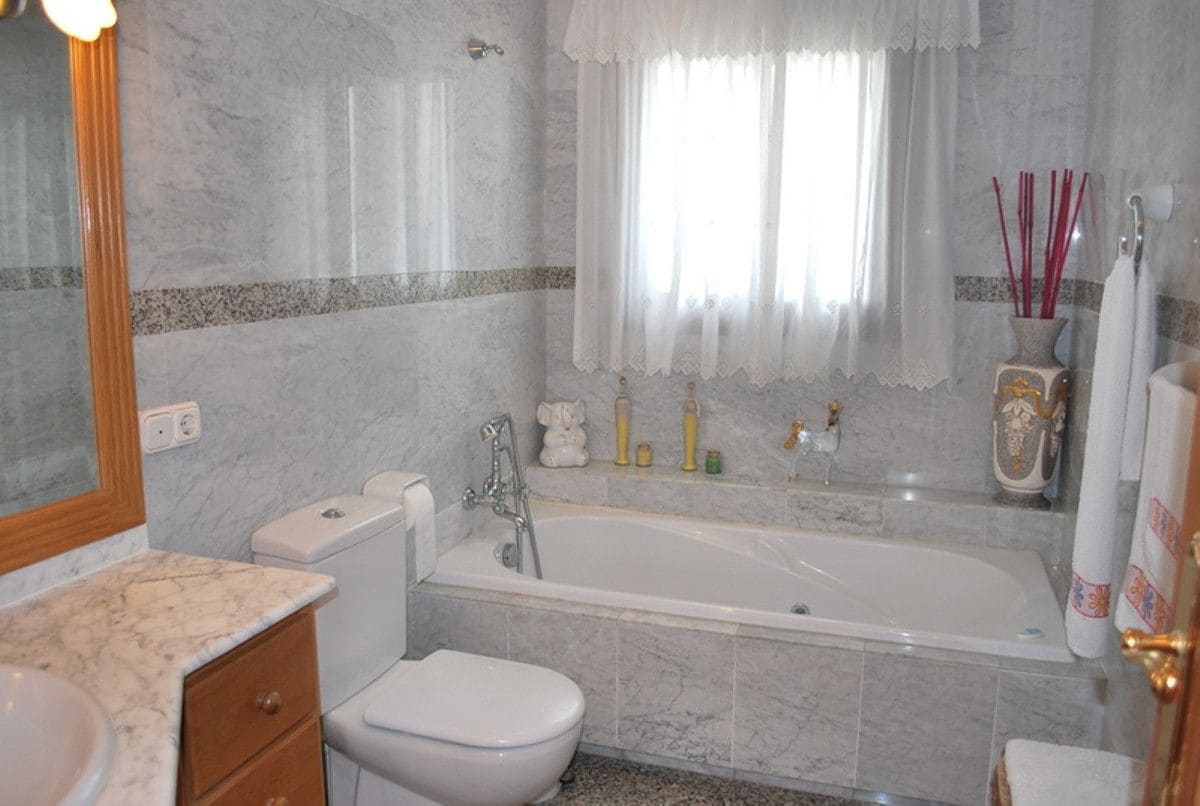 10 sypialnia Willa na sprzedaż w Las Lagunas de Mijas - 1 300 000 € (Ref: 5049065)