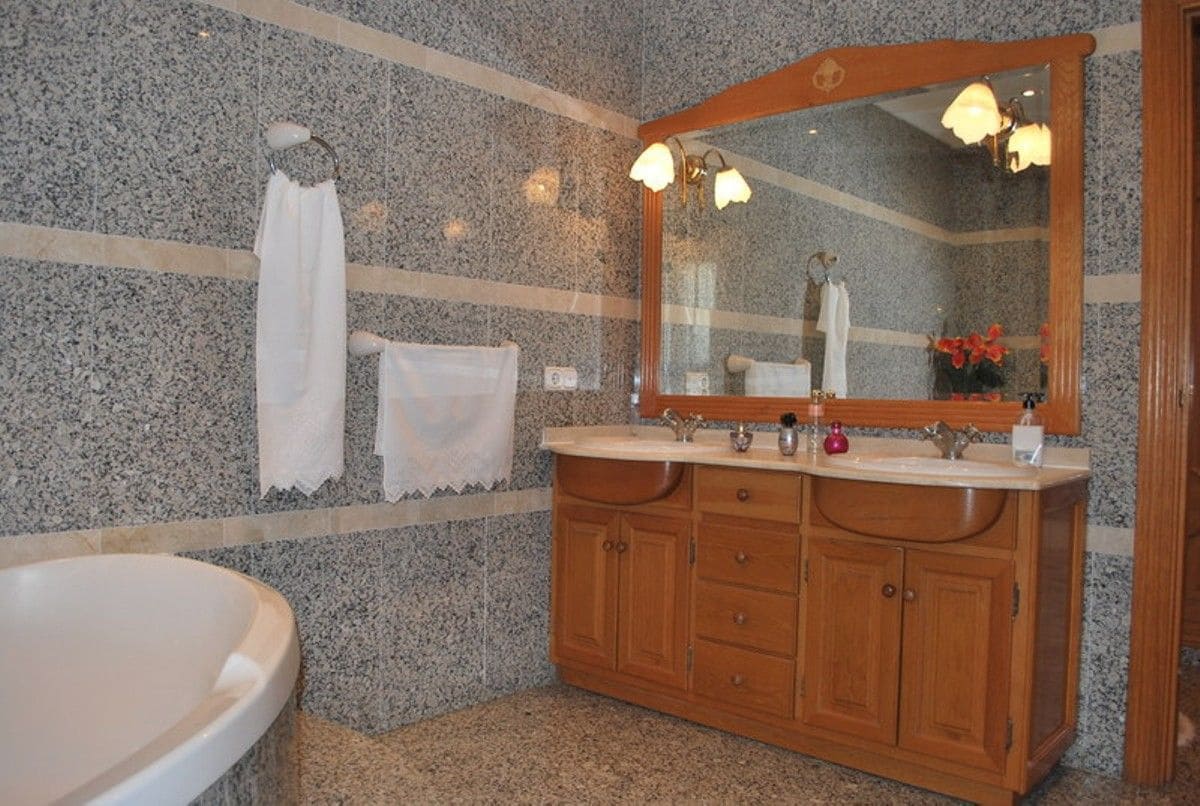 10 sypialnia Willa na sprzedaż w Las Lagunas de Mijas - 1 300 000 € (Ref: 5049065)