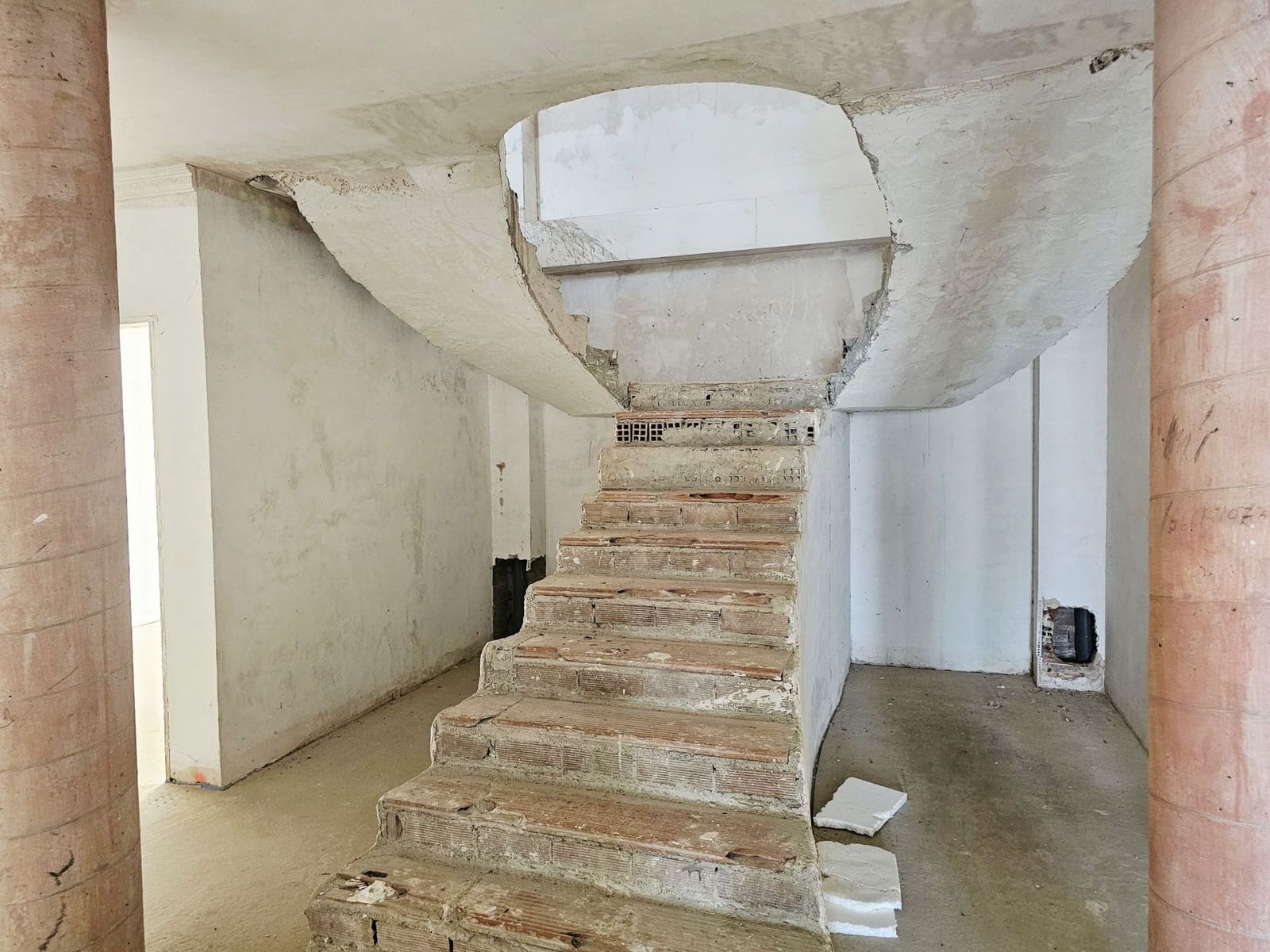 9 chambre Villa/Maison à vendre à Alhaurin el Grande - 875 000 € (Ref: 5846332)