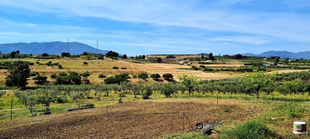 Finca/Landehus til salg i Cártama - € 900.000 (Ref: 6089574)