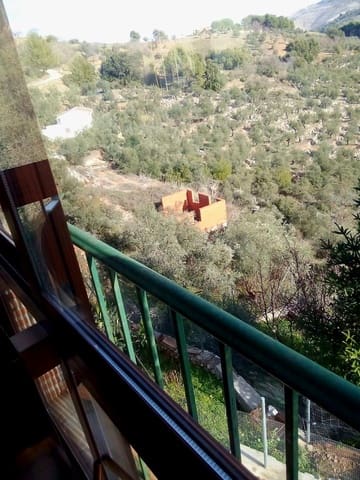 Finca/Landehus til salg i Yunquera - € 29.000 (Ref: 8313445)