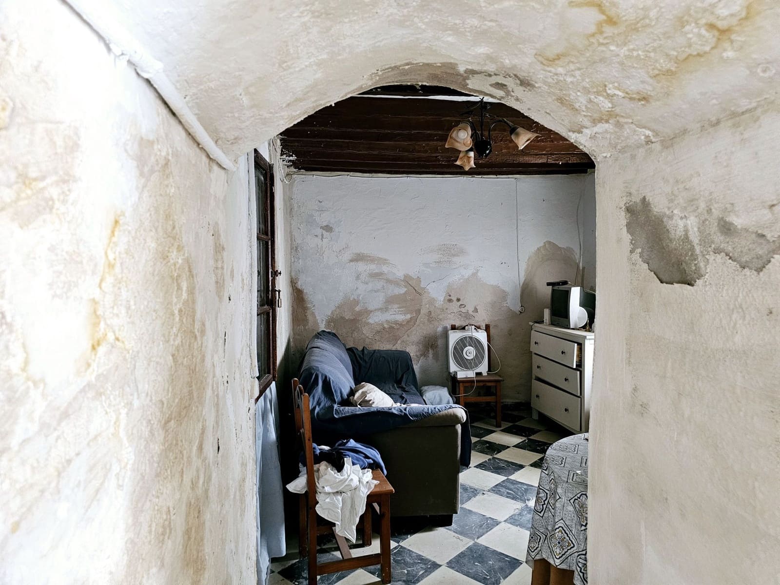 Hus til salgs i Coin - € 105 000 (Ref: 8453938)