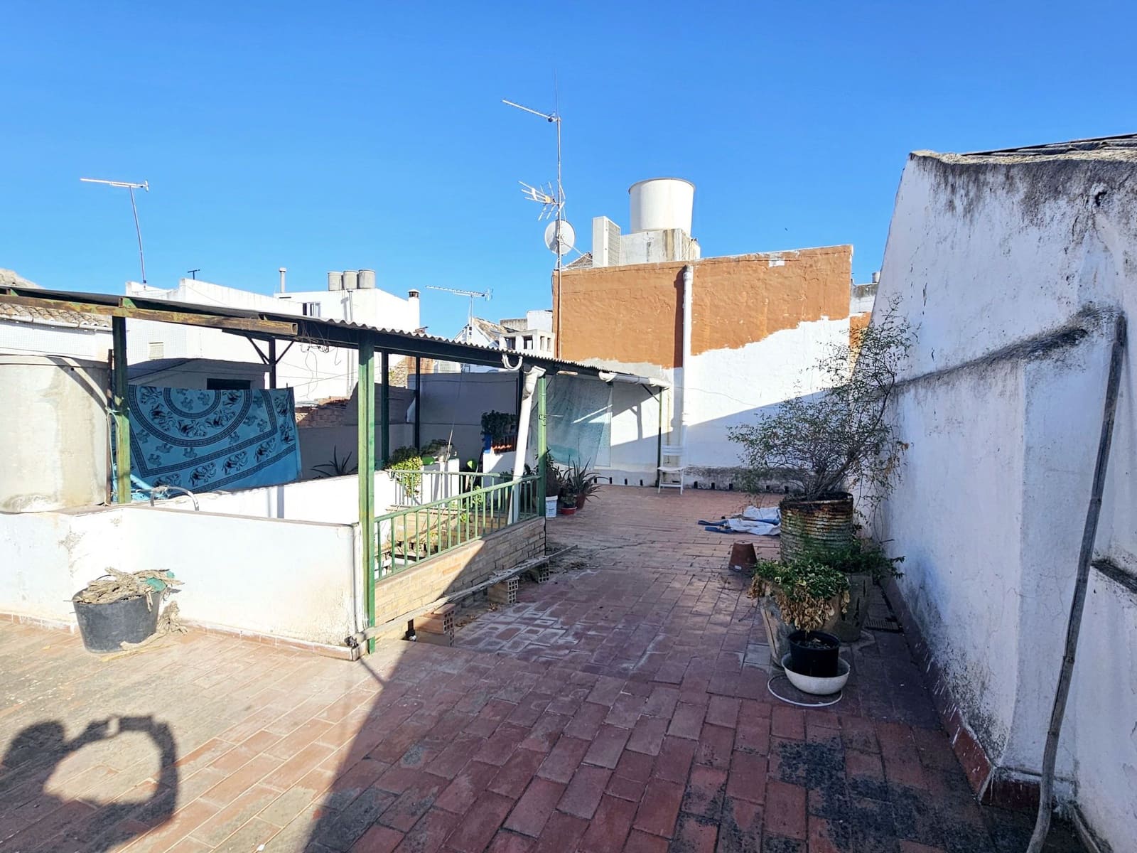 Hus til salgs i Coin - € 105 000 (Ref: 8453938)