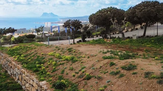 Undeveloped Land for sale in Manilva Pueblo, Manilva - € 440,000 (Ref: 8541342)