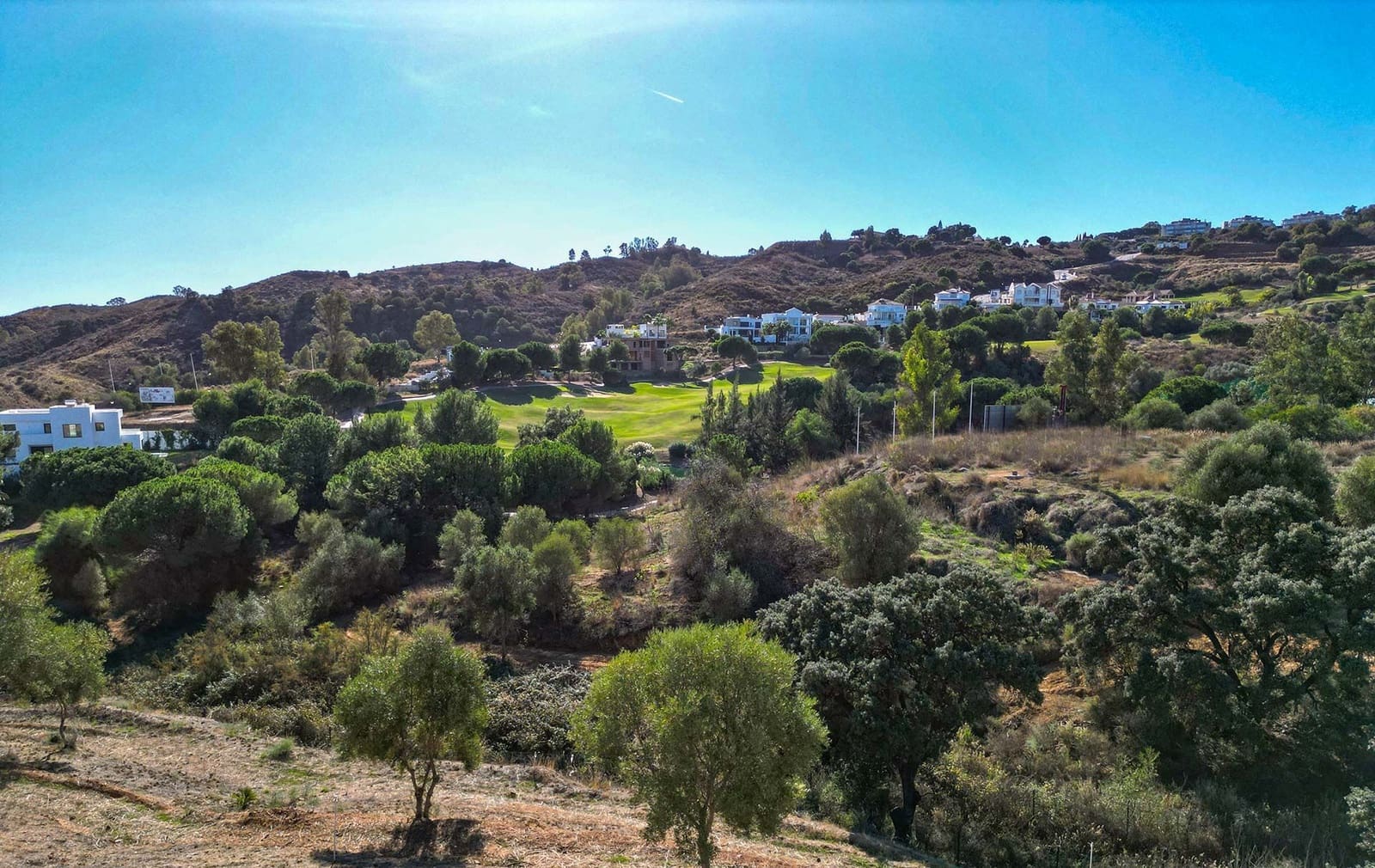 Grunde uden byggetilladelser til salg i Manilva - € 440.000 (Ref: 8541342)