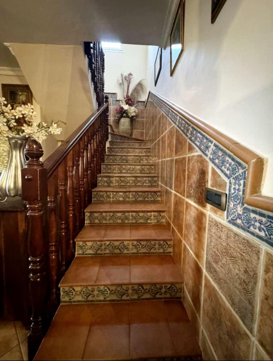 4 slaapkamer Halfvrijstaande villa te koop in Alhaurin el Grande - € 485.000 (Ref: 8548500)