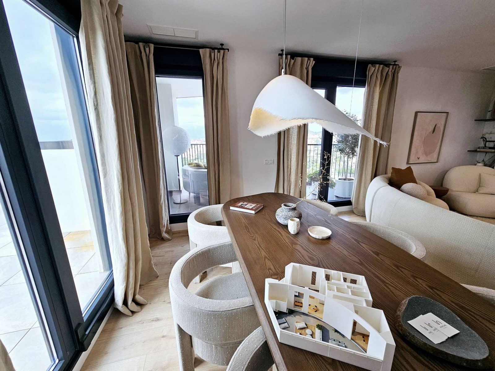 3 soveværelse Penthouse til salg i Malaga by - € 2.000.000 (Ref: 8553162)