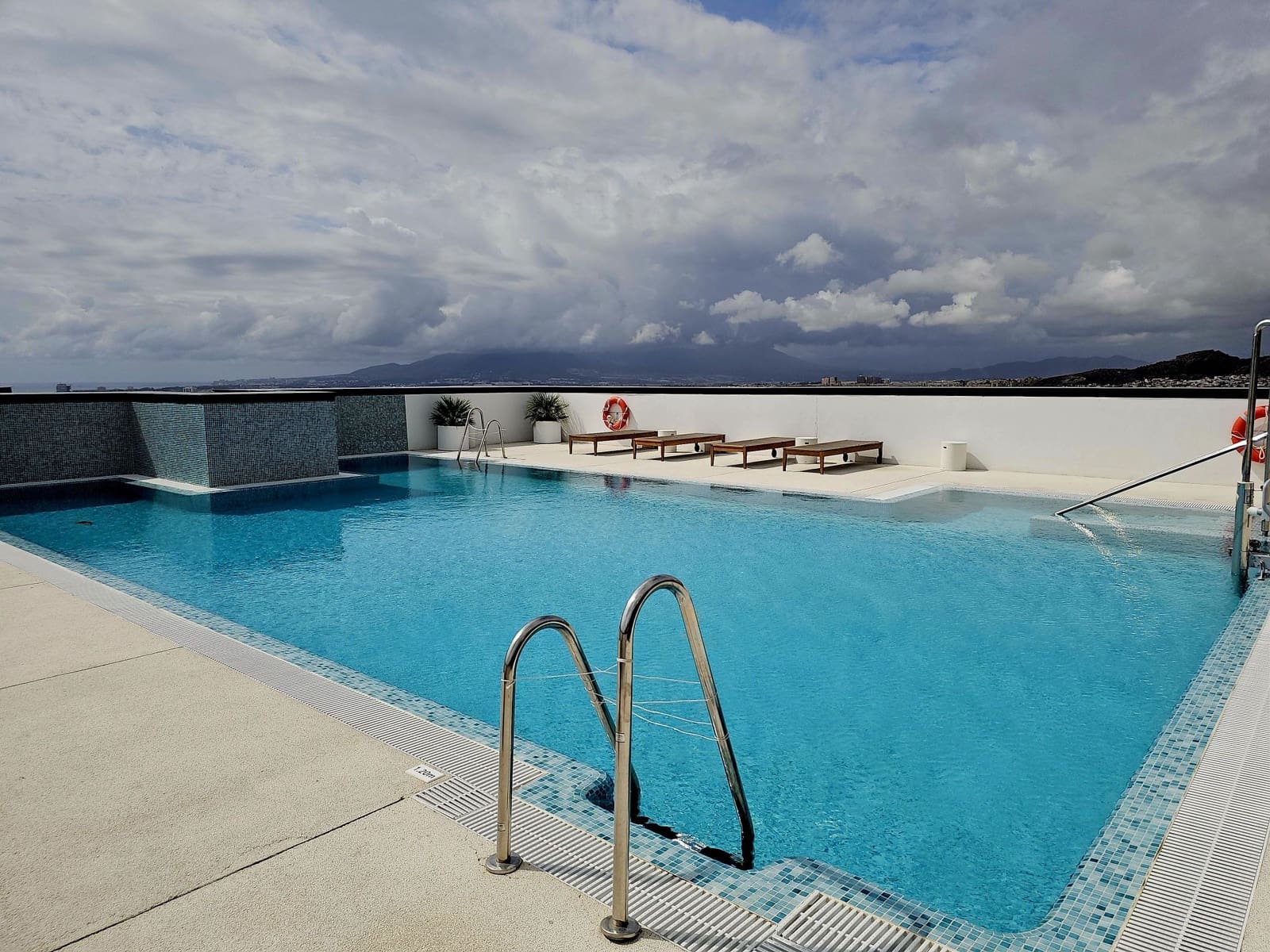 3 soveværelse Penthouse til salg i Malaga by - € 2.000.000 (Ref: 8553162)