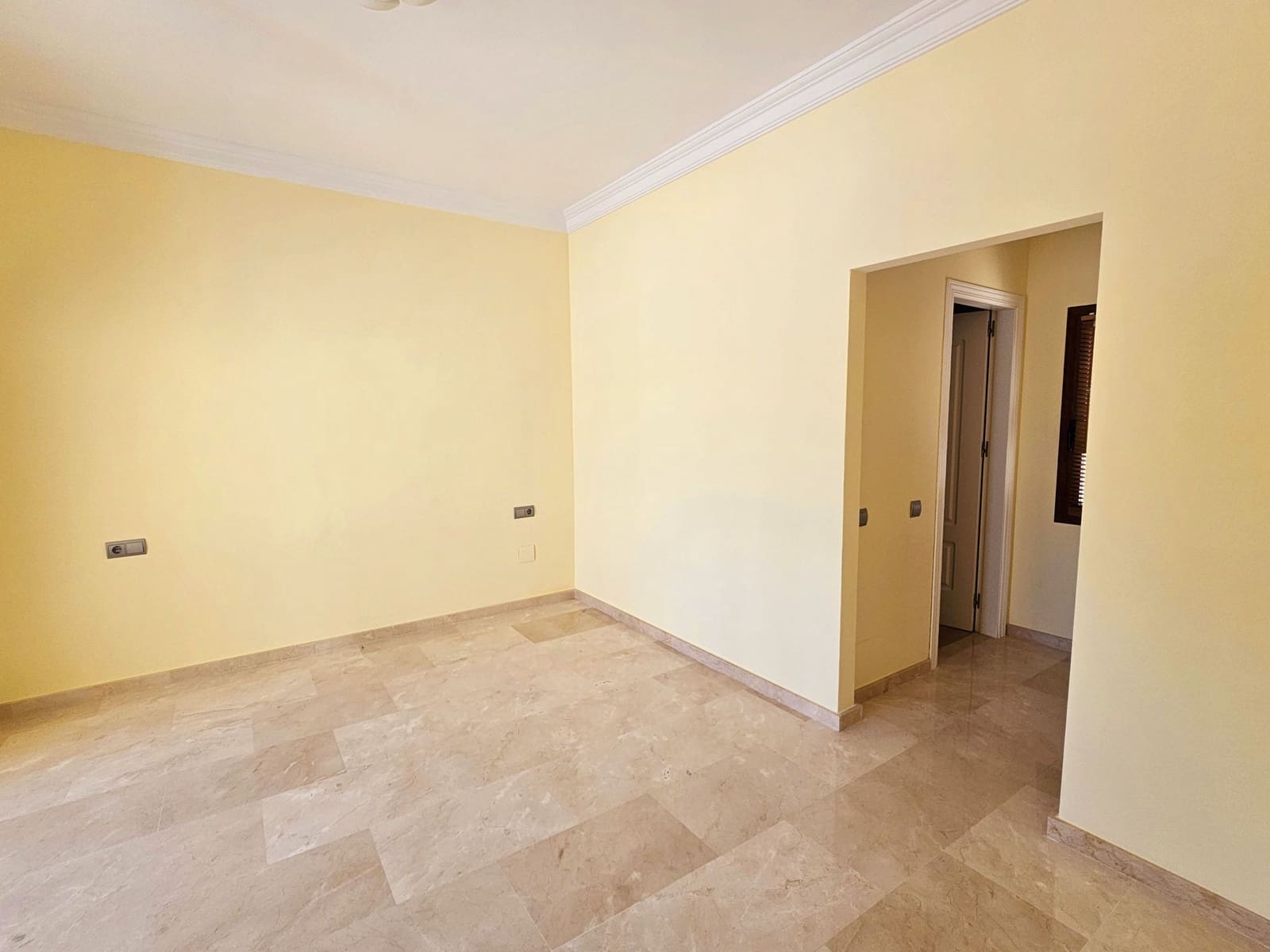 4 Zimmer Villa zu verkaufen in Marbella - 1.600.000 € (Ref: 8607374)