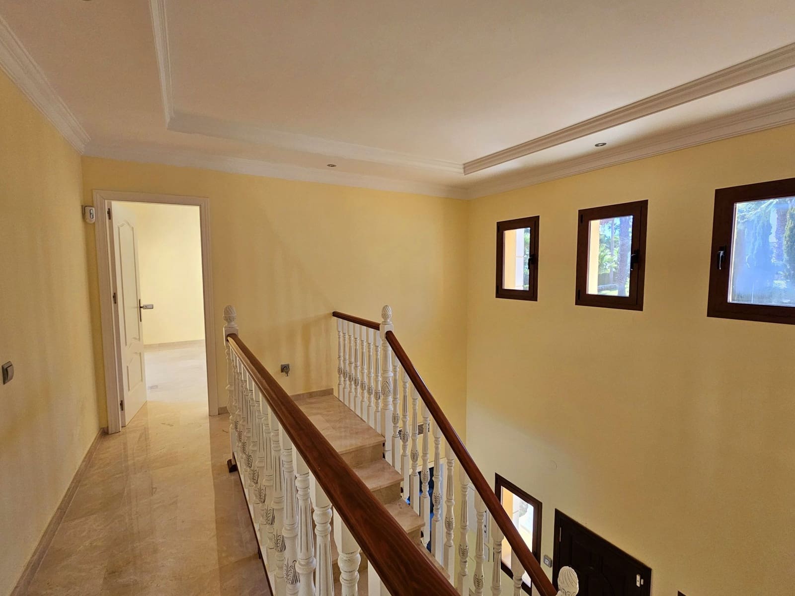 4 Zimmer Villa zu verkaufen in Marbella - 1.600.000 € (Ref: 8607374)