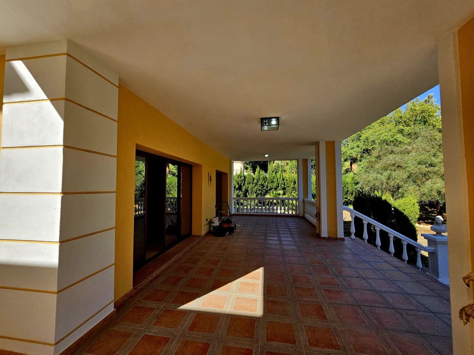 4 Zimmer Villa zu verkaufen in Marbella - 1.600.000 € (Ref: 8607374)