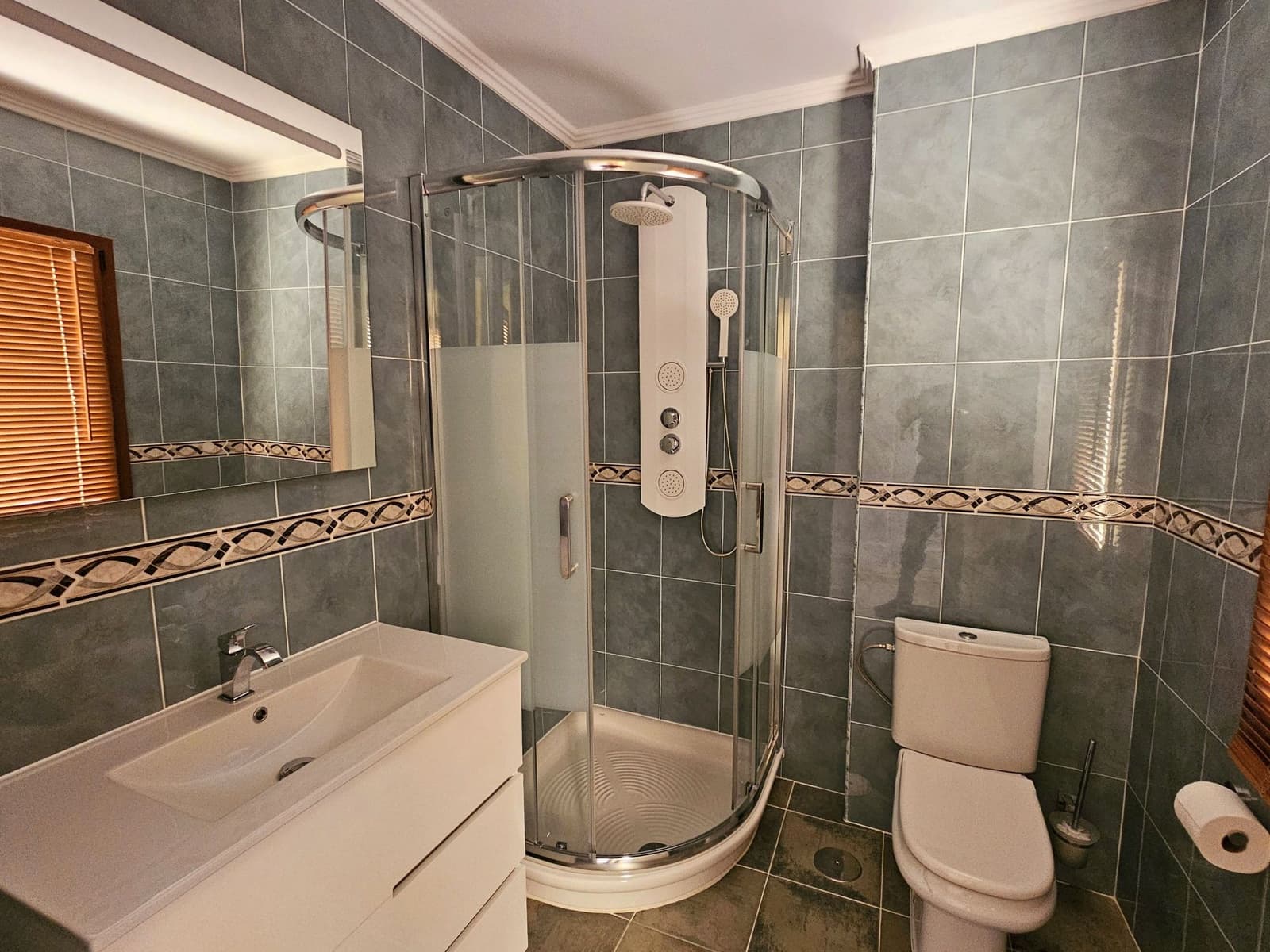 4 Zimmer Villa zu verkaufen in Marbella - 1.600.000 € (Ref: 8607374)