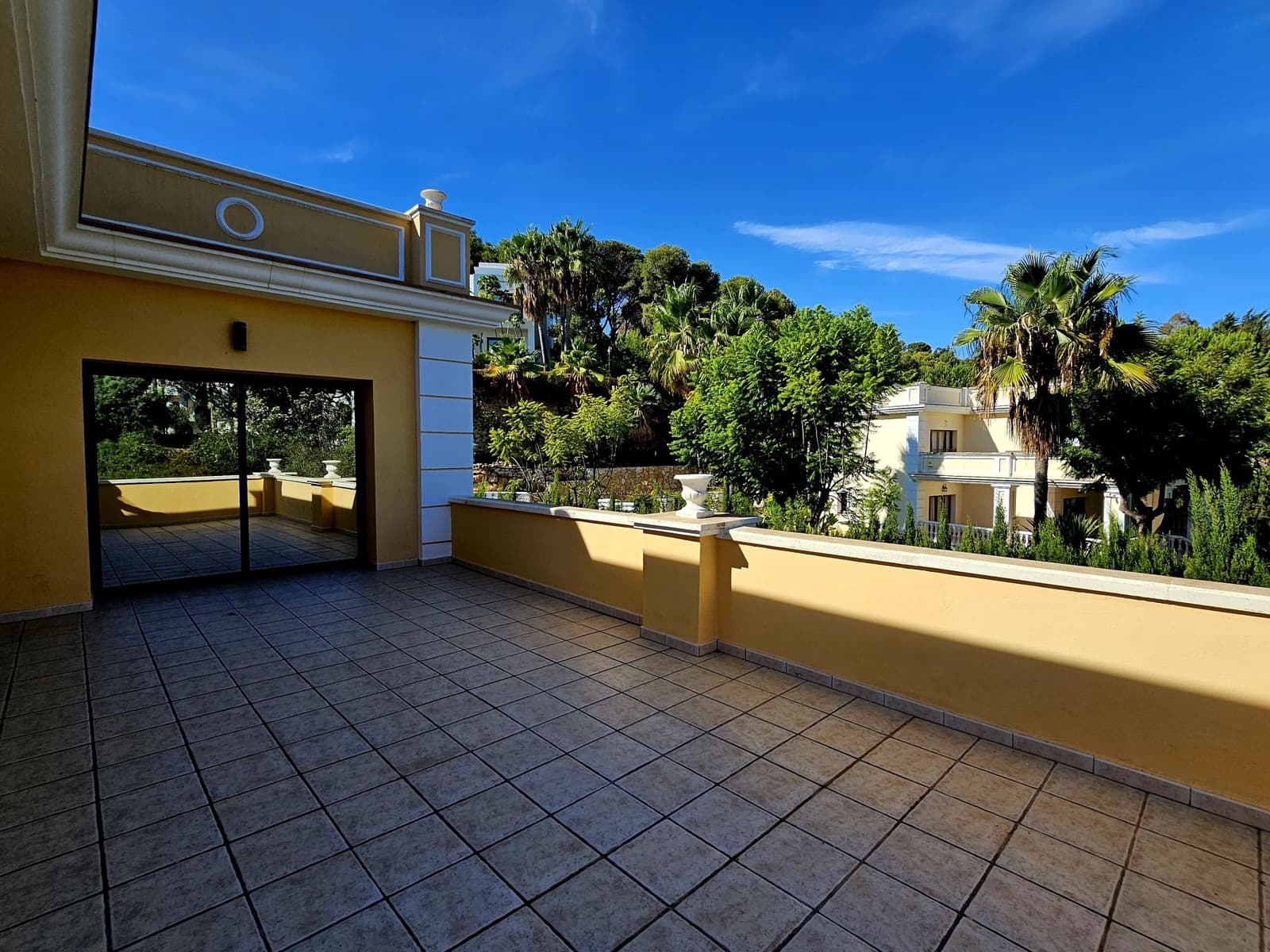 4 Zimmer Villa zu verkaufen in Marbella - 1.600.000 € (Ref: 8607374)