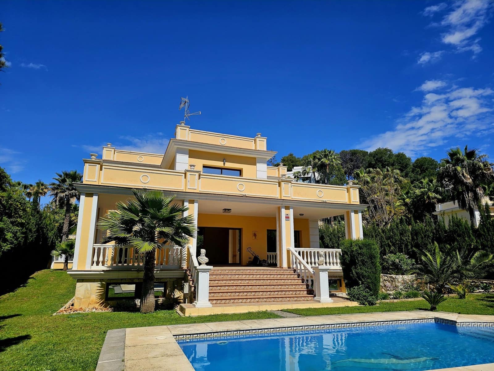 4 Zimmer Villa zu verkaufen in Marbella - 1.600.000 € (Ref: 8607374)