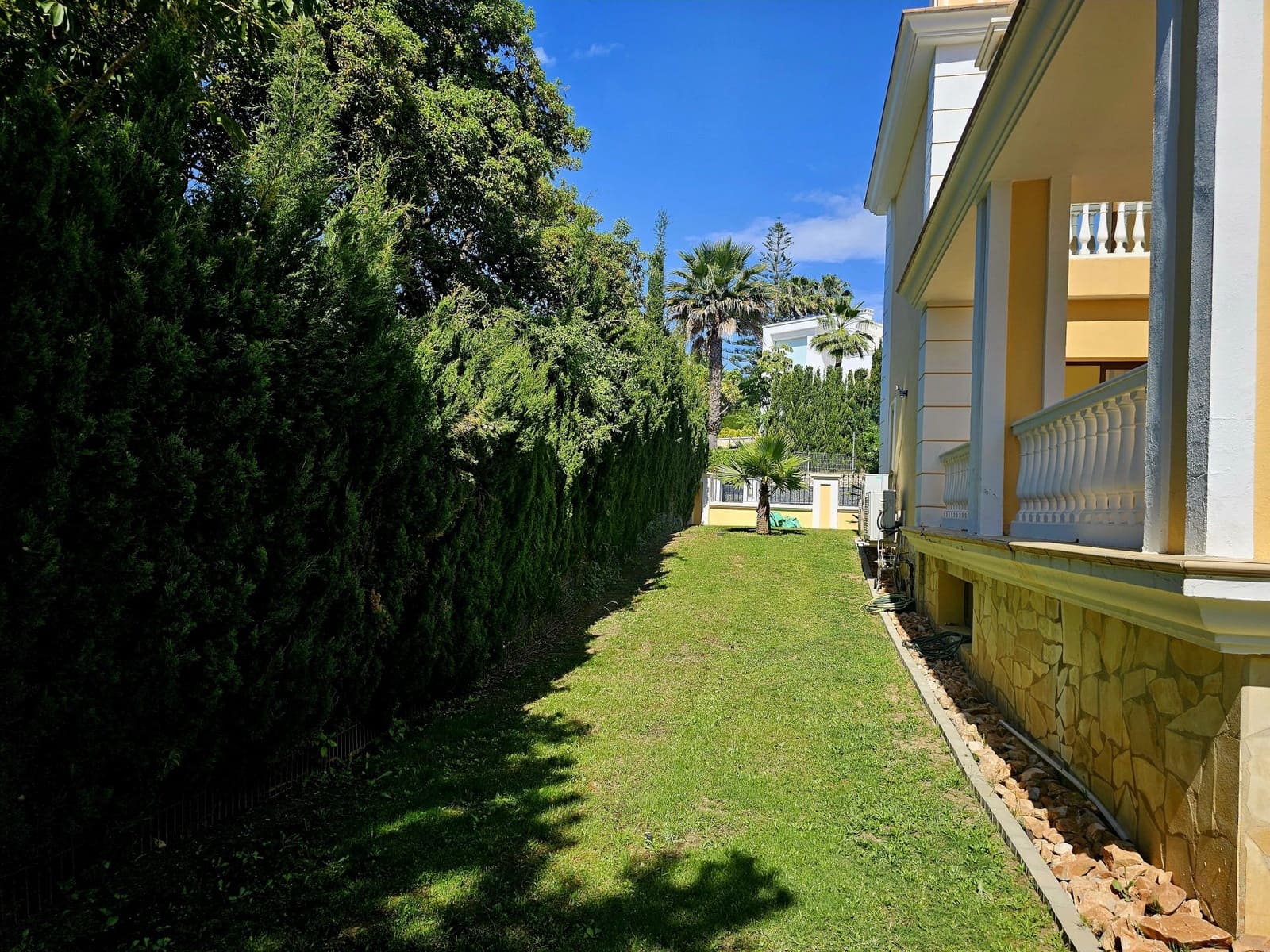 4 Zimmer Villa zu verkaufen in Marbella - 1.600.000 € (Ref: 8607374)