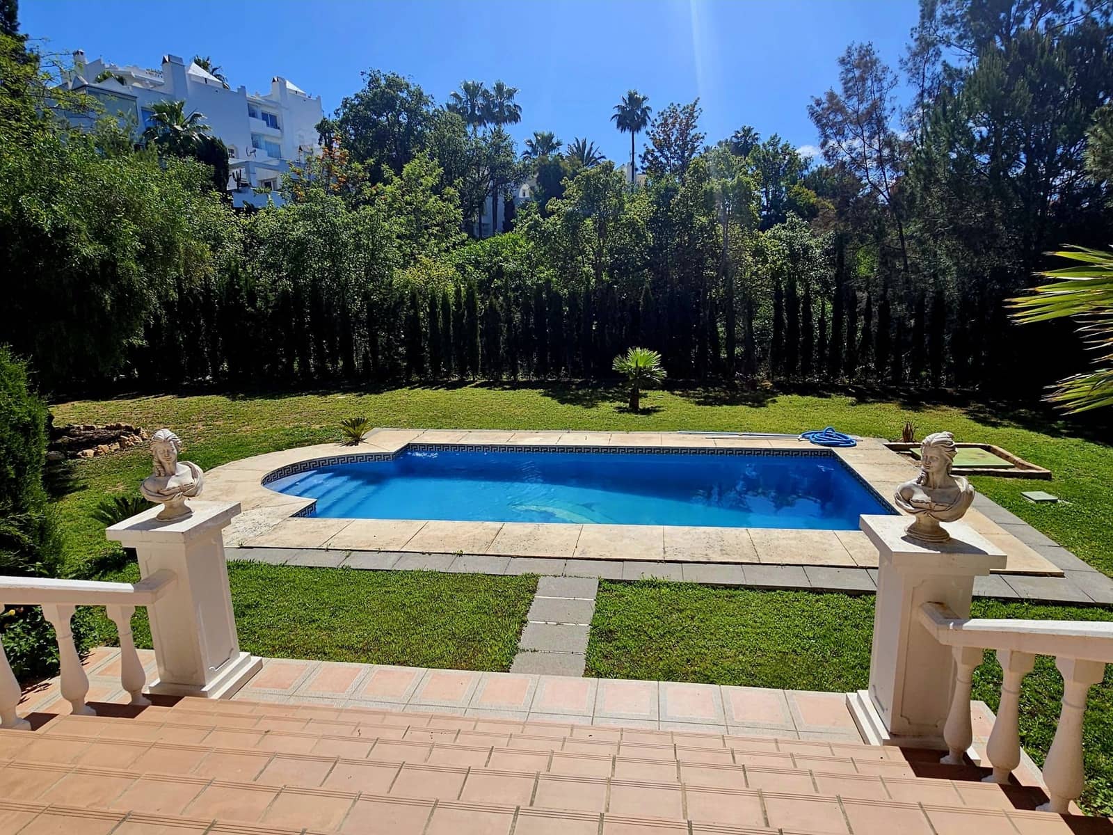 4 Zimmer Villa zu verkaufen in Marbella - 1.600.000 € (Ref: 8607374)