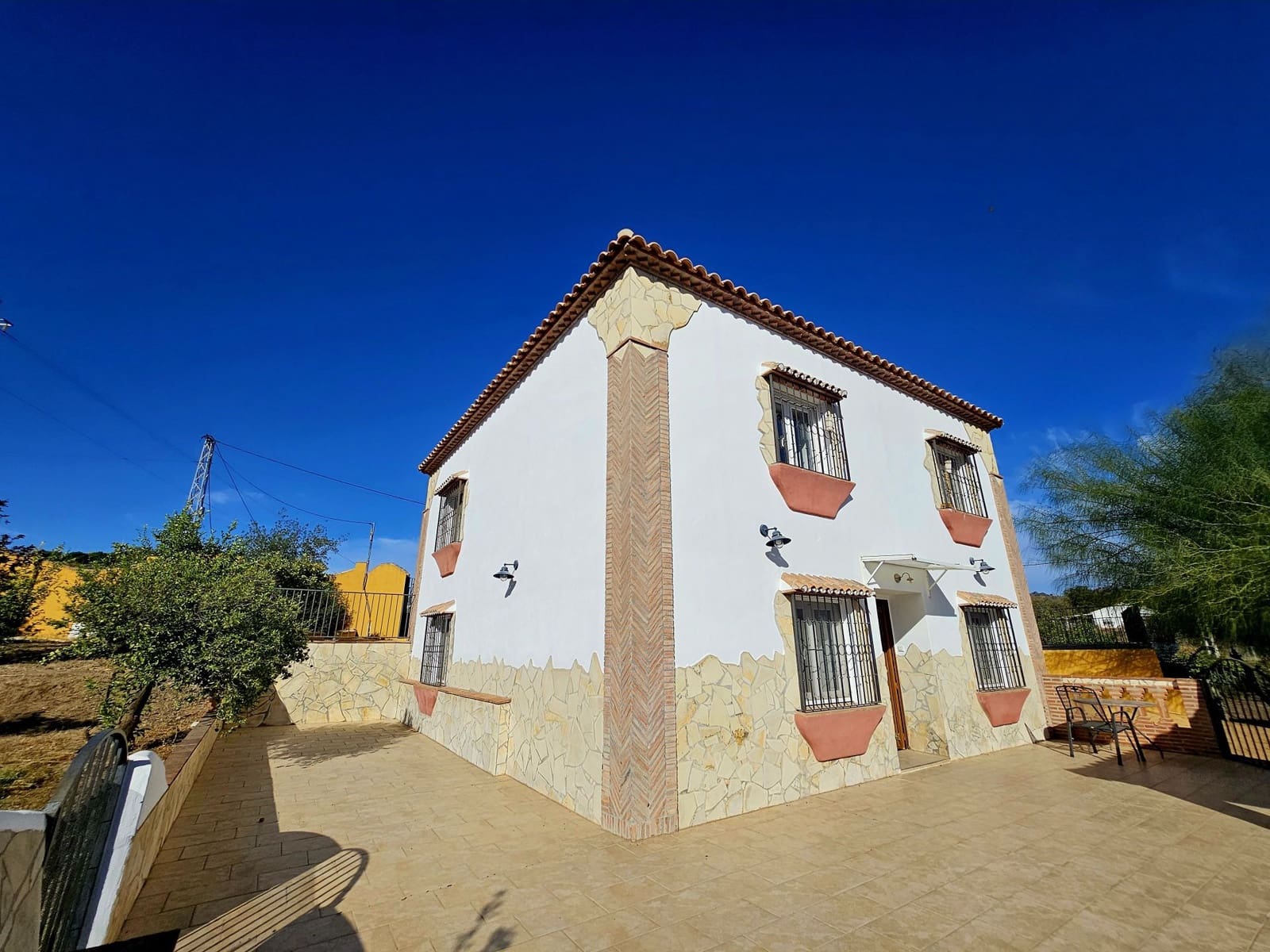 3 soveværelse Finca/Landehus til salg i Coin - € 360.000 (Ref: 8607375)