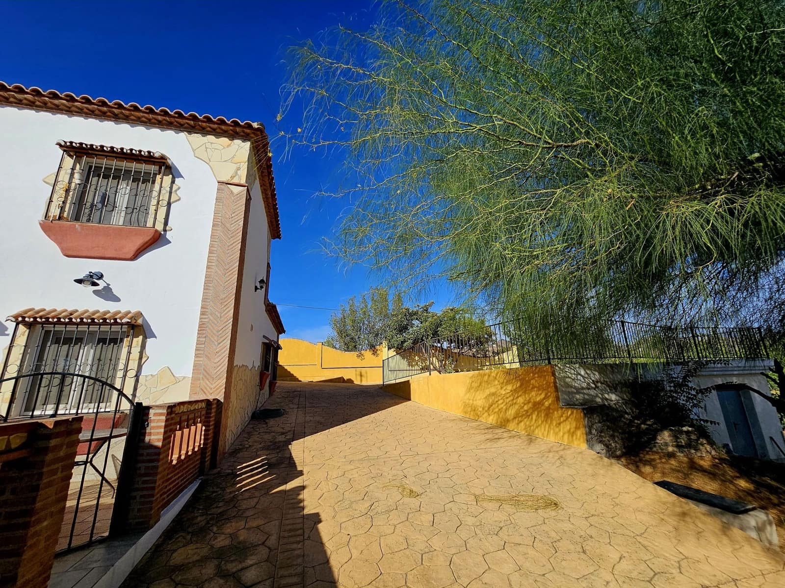 3 soveværelse Finca/Landehus til salg i Coin - € 360.000 (Ref: 8607375)