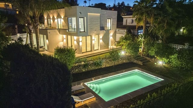 5 soveværelse Villa til salg i La Dama de Noche - La Alzambra, Marbella - € 3.150.000 (Ref: 8942558)