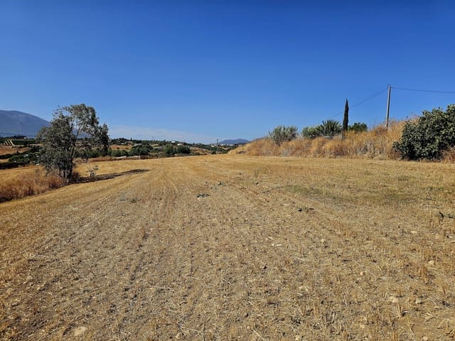 Finca/Herregård til salgs i Alhaurín el Grande - € 950 000 (Ref: 9163152)