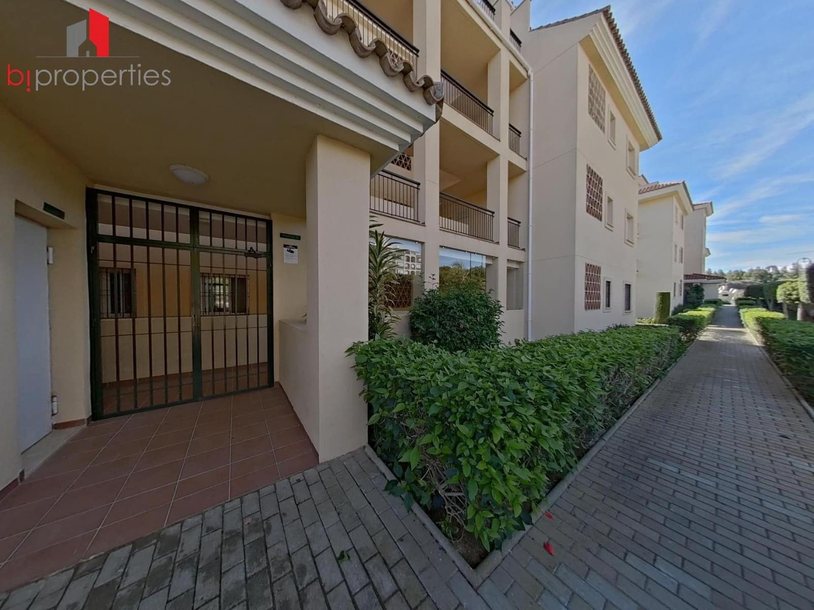 3 slaapkamer Penthouse te koop in El Faro - € 499.000 (Ref: 9361819)