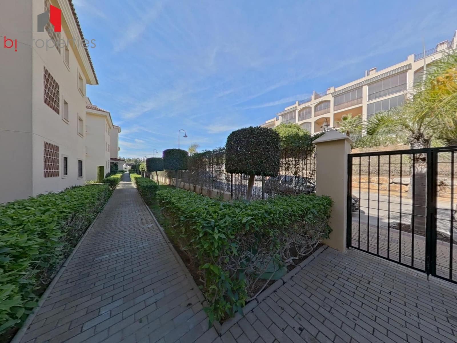 3 slaapkamer Penthouse te koop in El Faro - € 499.000 (Ref: 9361819)