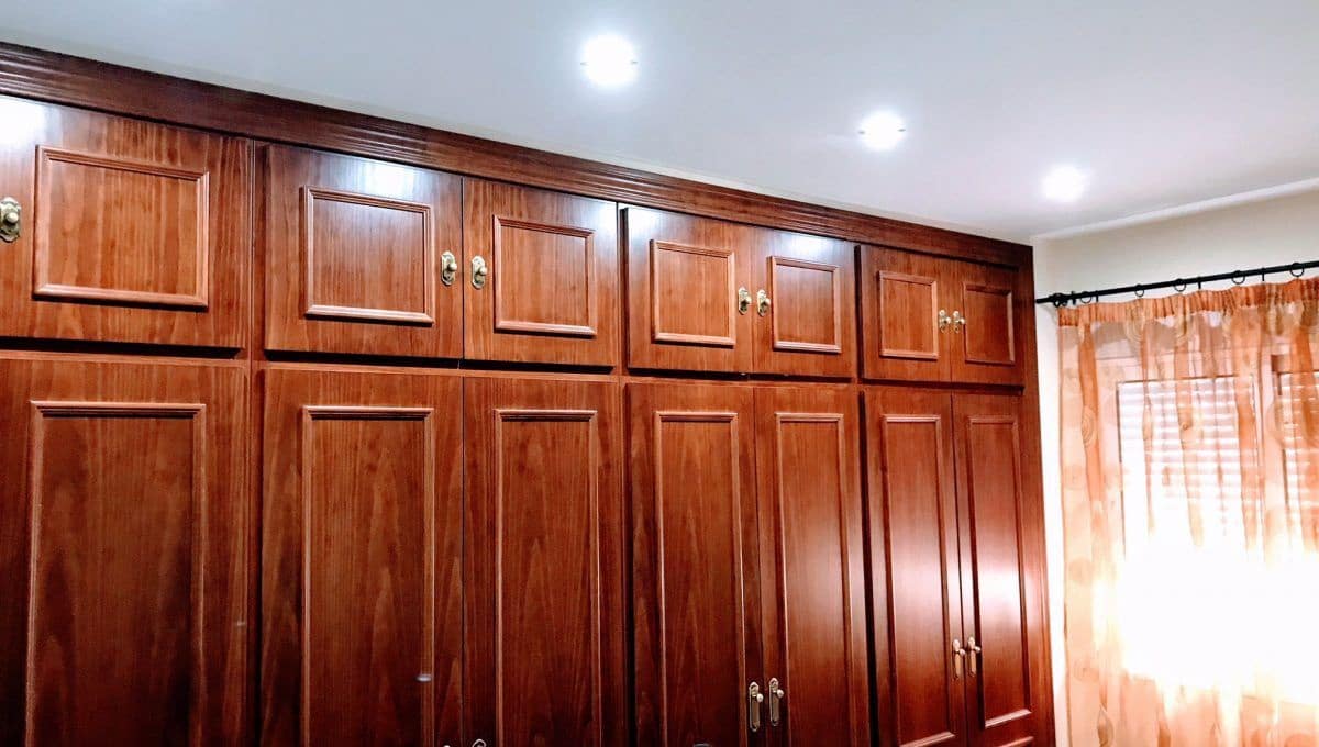 4 sypialnia Apartament na sprzedaż w Coin - 190 000 € (Ref: 9366852)