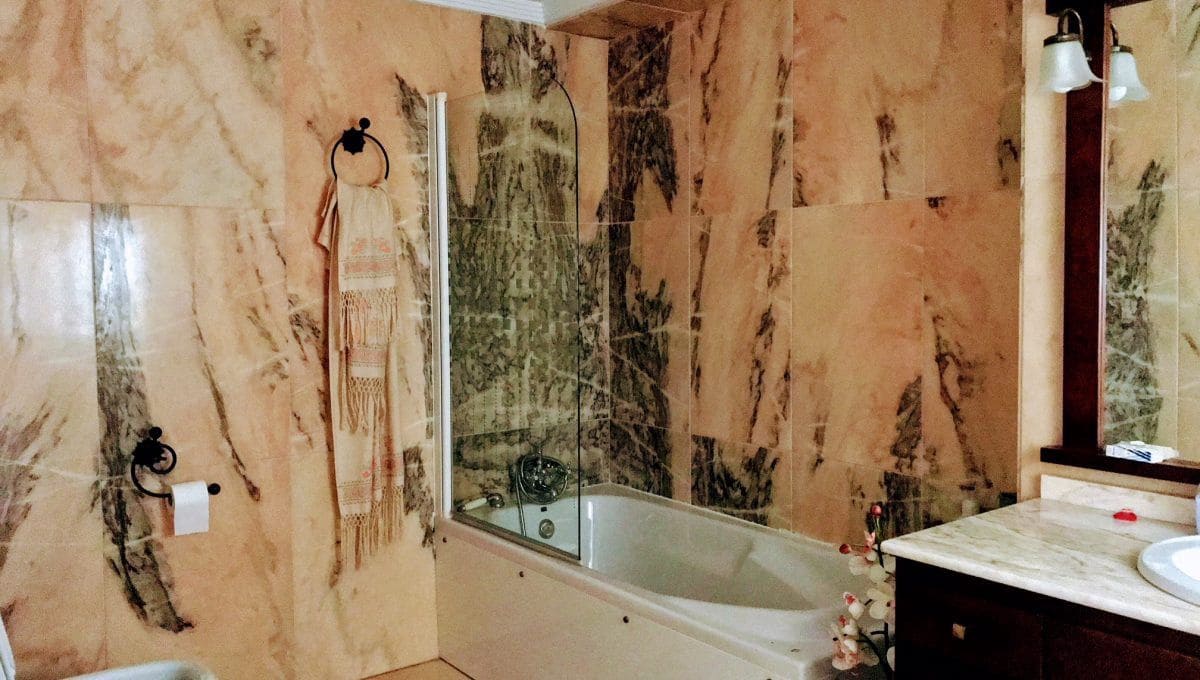 4 sypialnia Apartament na sprzedaż w Coin - 190 000 € (Ref: 9366852)