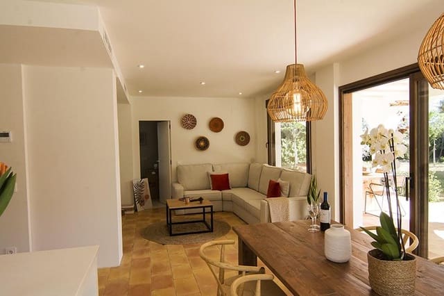 Villa/Maison de 4 chambres à louer à Pedreguer - 2 800 € (Ref: 10003817)