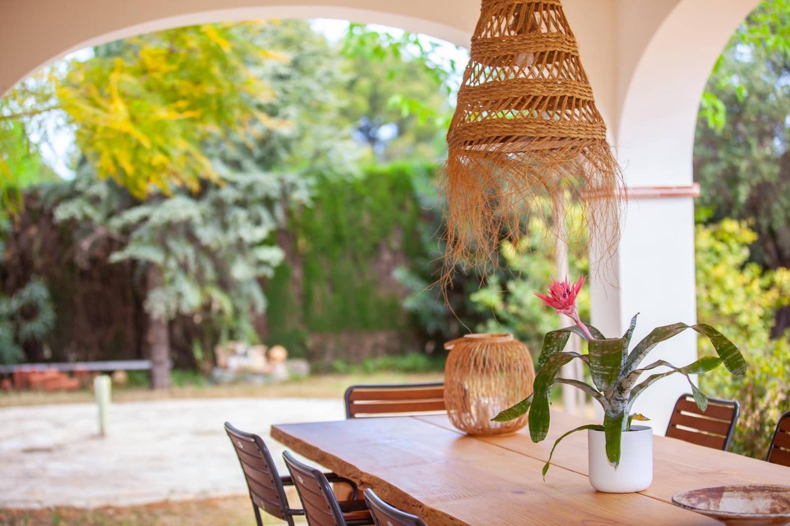 Villa/Maison de 4 chambres à louer à Pedreguer avec piscine garage - 2 800 € (Ref: 10003817)