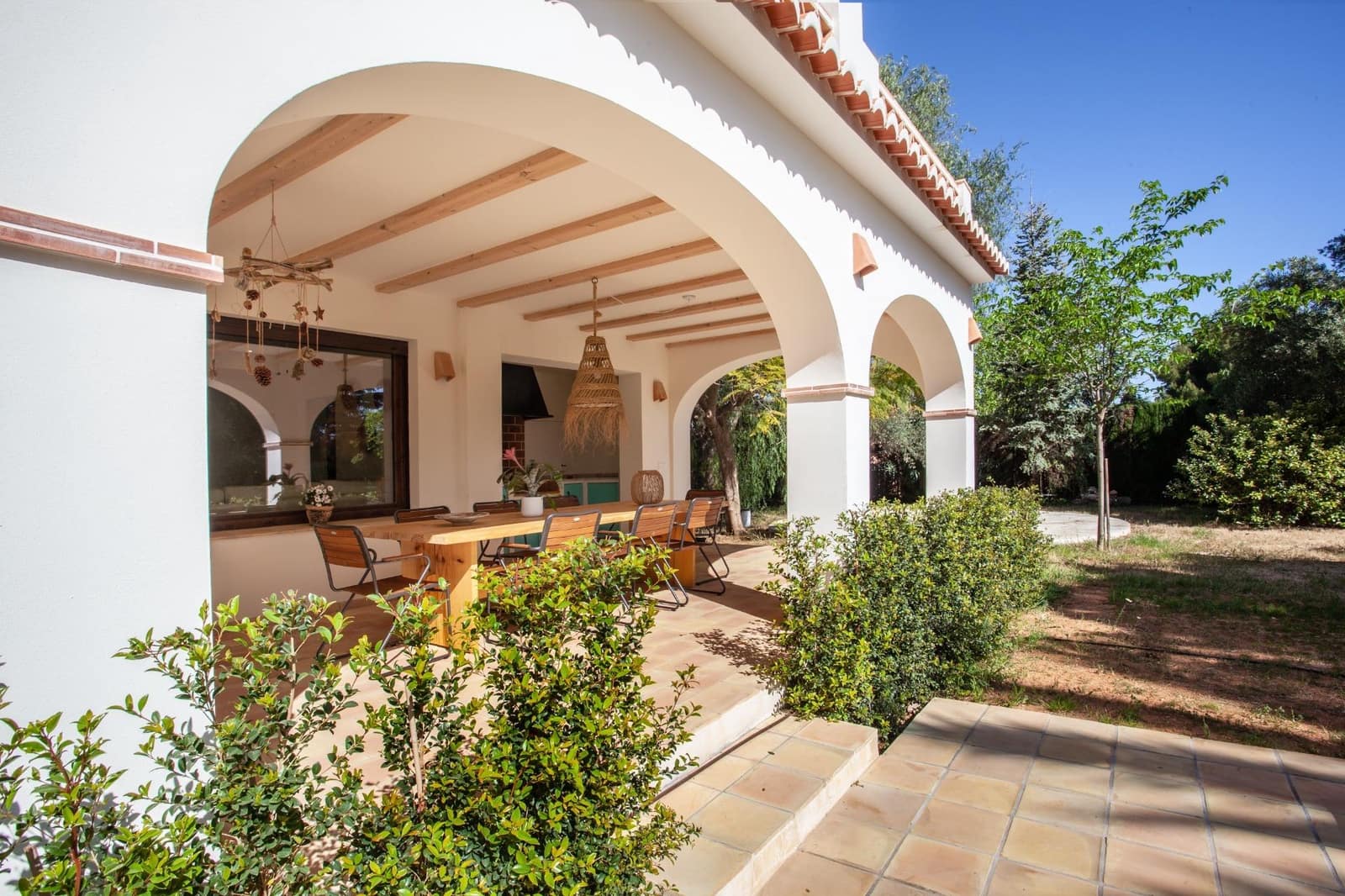 Villa/Maison de 4 chambres à louer à Pedreguer avec piscine garage - 2 800 € (Ref: 10003817)