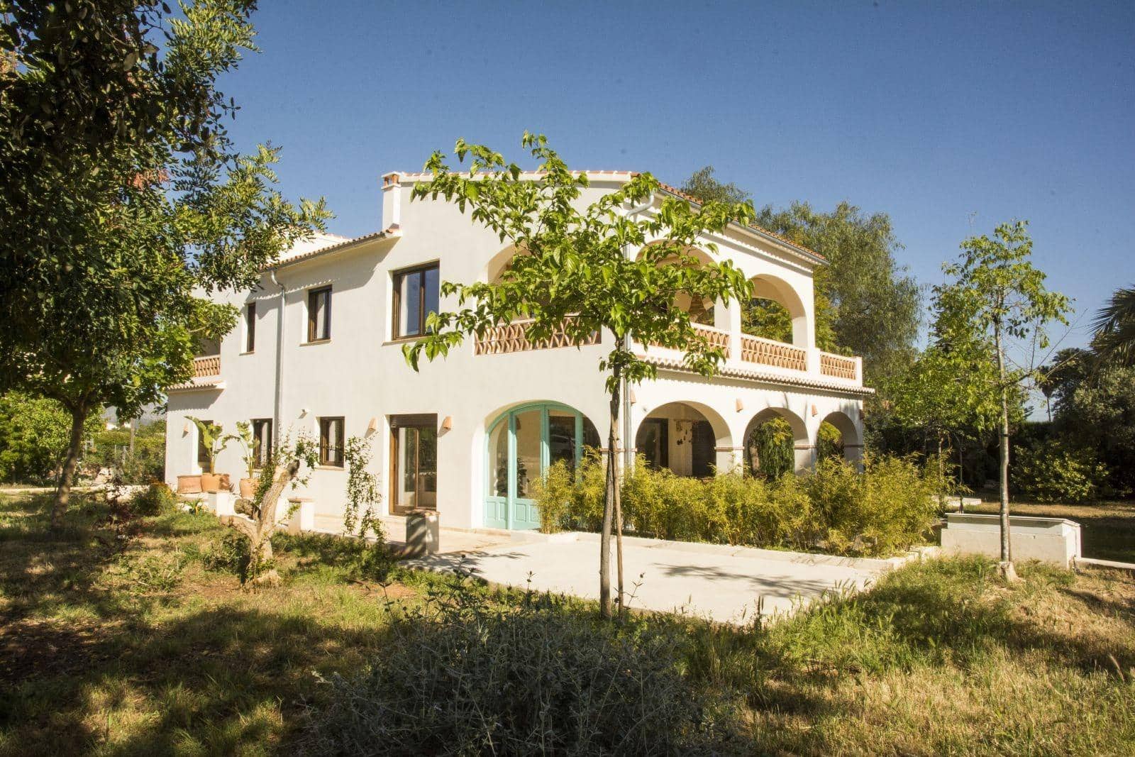 Villa/Maison de 4 chambres à louer à Pedreguer avec piscine garage - 2 800 € (Ref: 10003817)