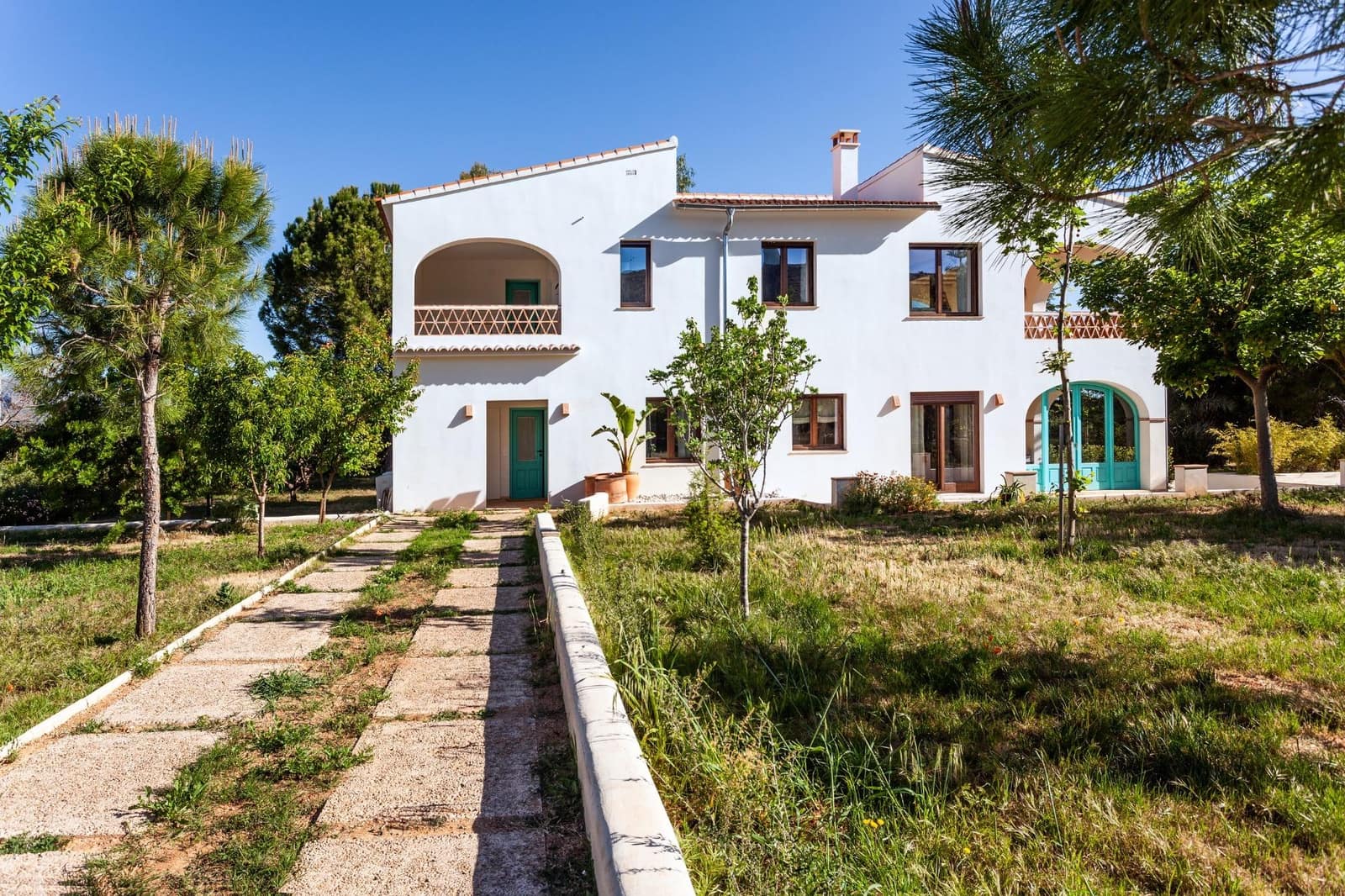 Villa/Maison de 4 chambres à louer à Pedreguer avec piscine garage - 2 800 € (Ref: 10003817)