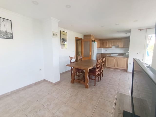 4 Zimmer Apartment zu vermieten in Oliva - 1.200 € (Ref: 10031743)