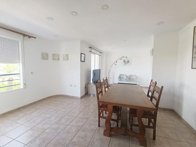 4 Zimmer Apartment zu vermieten in Oliva - 1.200 € (Ref: 10031743)