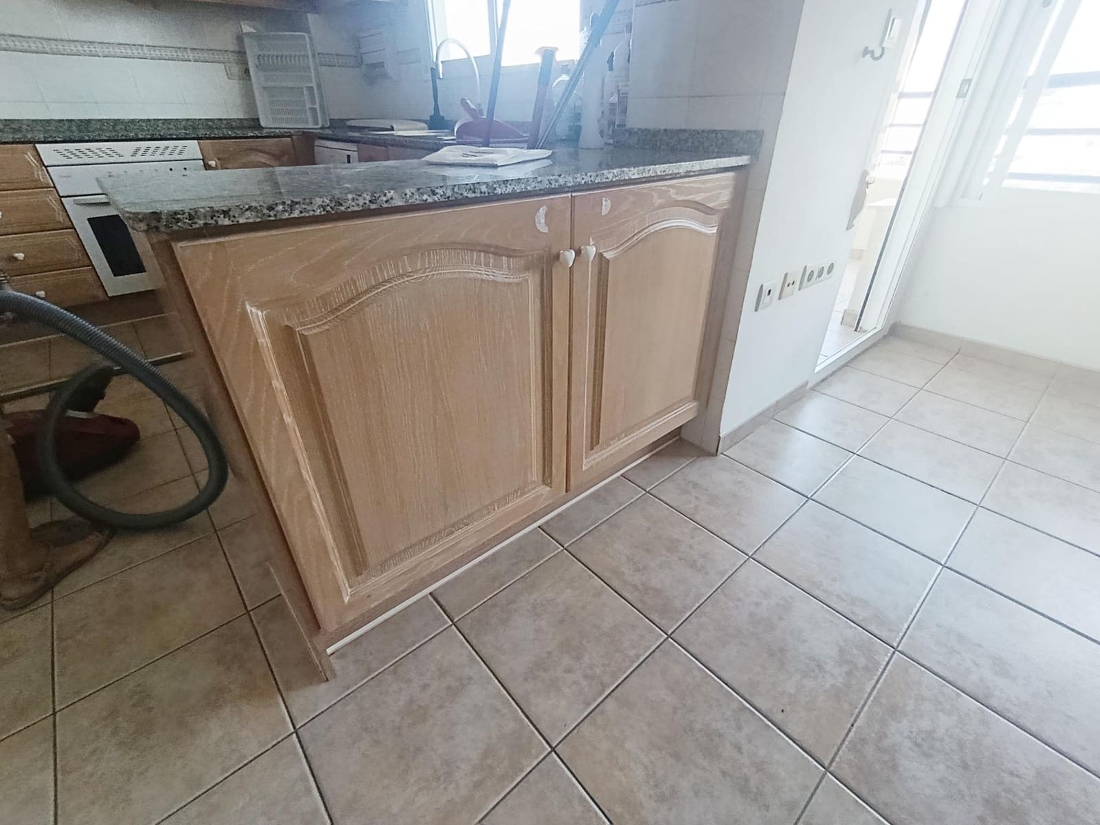 4 Zimmer Apartment zu vermieten in Oliva mit Pool Garage - 1.200 € (Ref: 10031743)