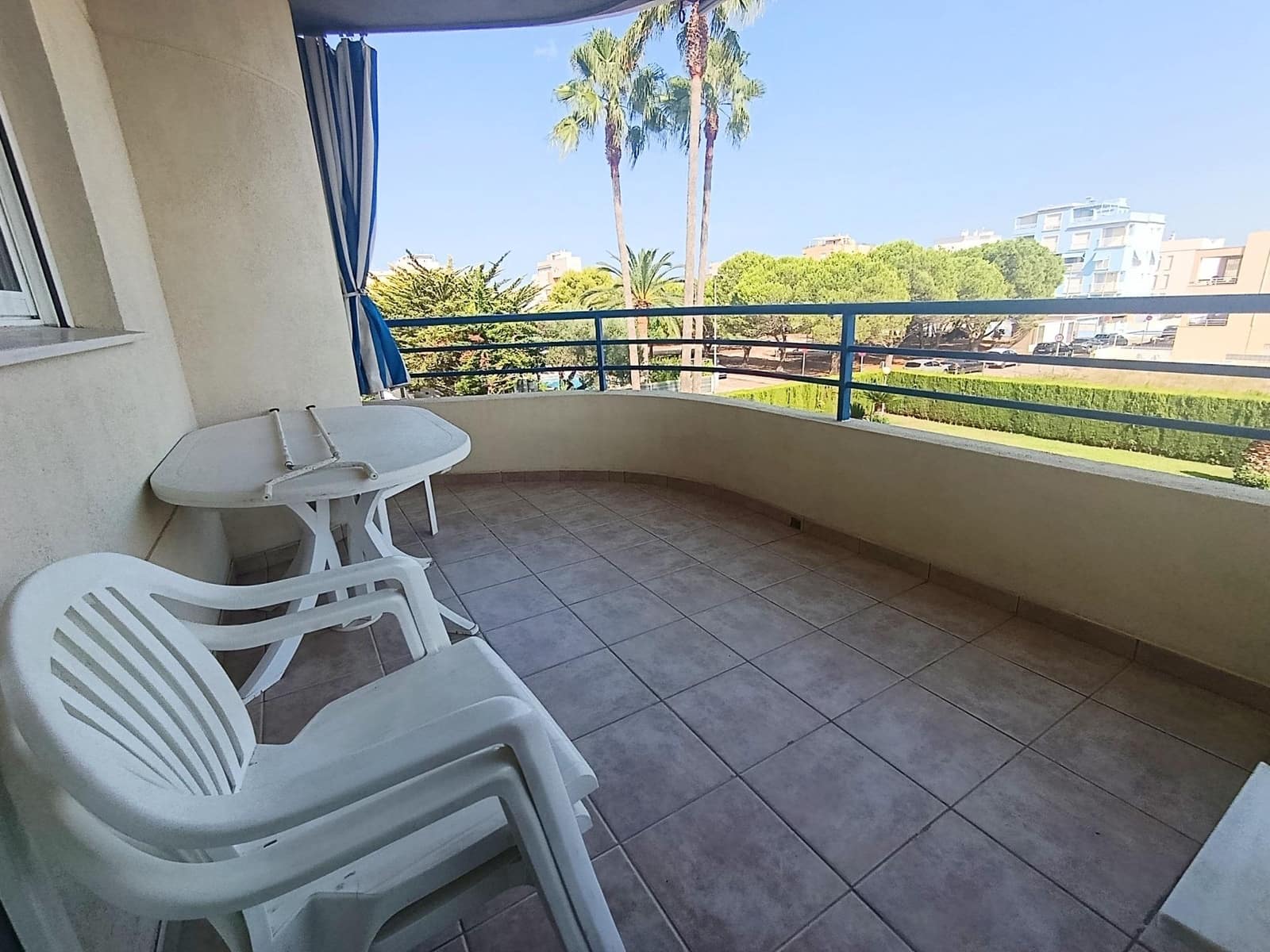 4 soveværelse Lejlighed til leje i Oliva med swimmingpool garage - € 1.200 (Ref: 10031743)
